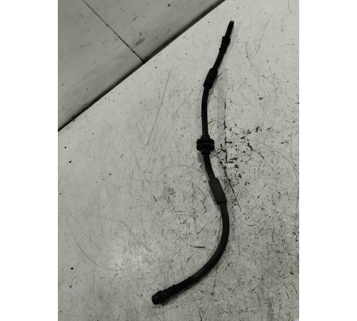 Тормозной шланг передний правый