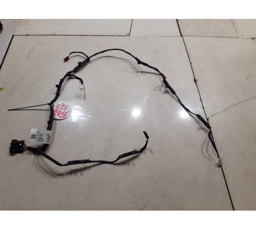 Электропроводка обшивки двери(передняя правая)