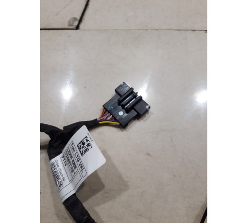 Электропроводка обшивки двери(передняя правая)