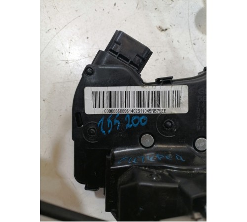 Замок двери задний правый