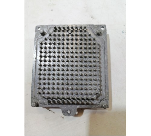 Блок розжига фар правый