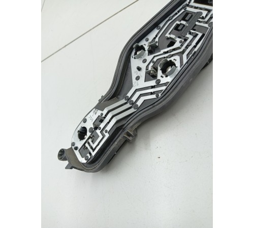 Плата заднего левого фонаря