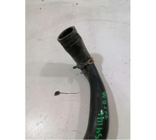 Патрубок системы охлаждения