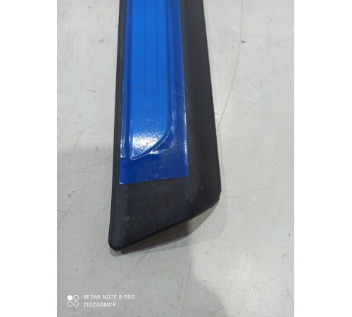 Накладка порога (задняя правая)