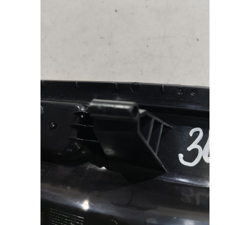 Накладка порога (задняя, левая)