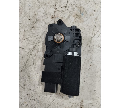 Моторчик люка