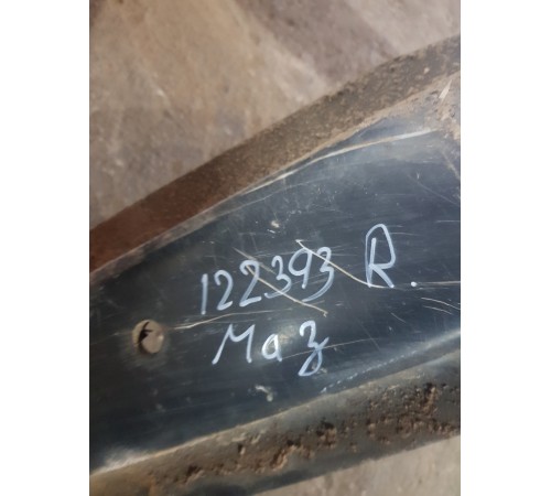 Кронштейн крепление топливного бака