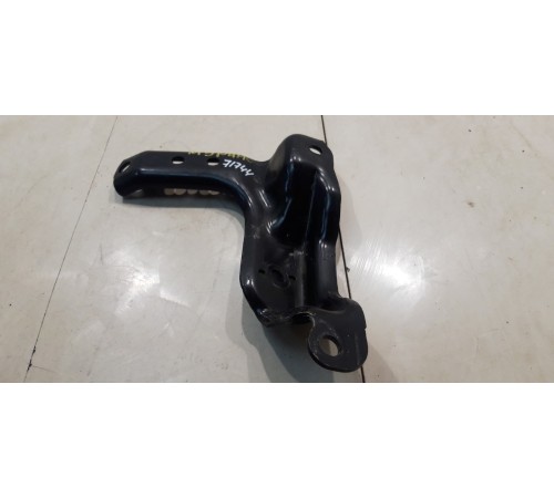 кронштейн кузова