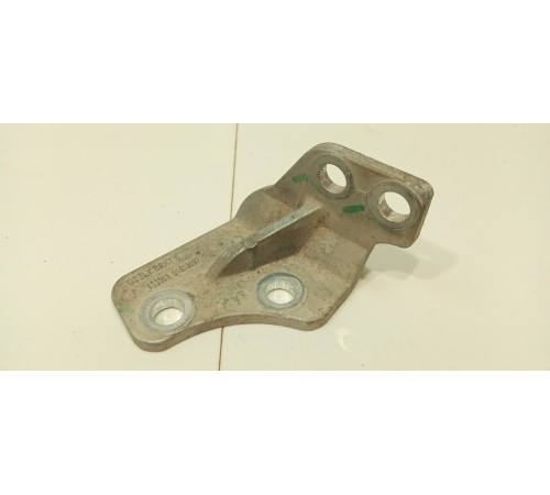 Кронштейн редуктора