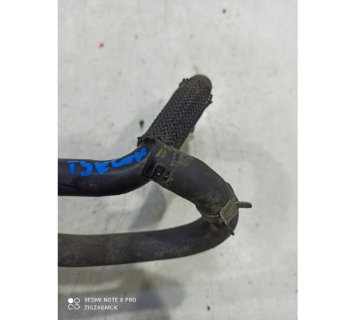 Патрубок системы охлаждения