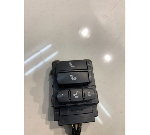 Блок управления сиденьем (передний, левый)