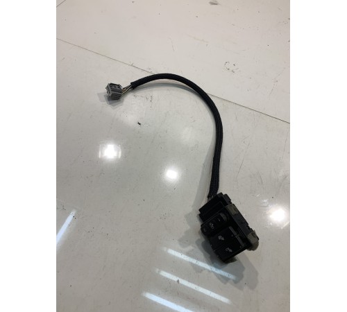 Блок управления сиденьем (передний, левый)