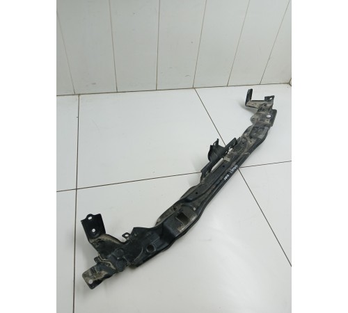 Планка радиатора (передней панели)