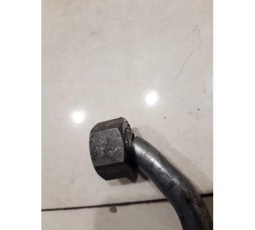 Трубка от насоса ГУРа до клапана