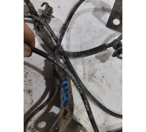 Датчик ABS передний правый