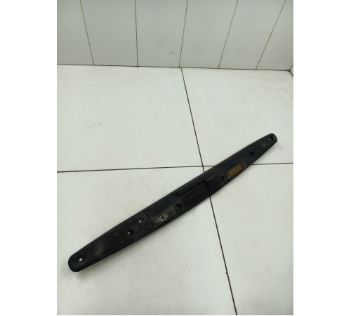 Накладка крышки багажника