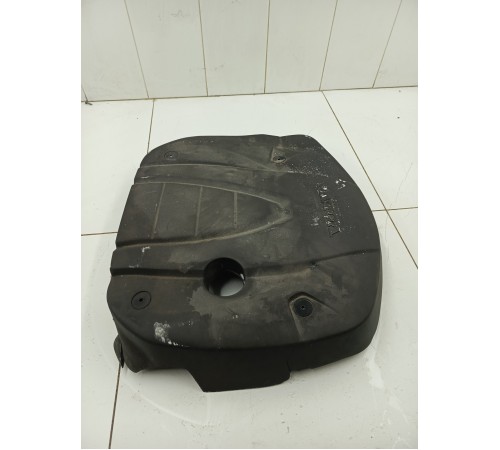 Декоративная крышка двигателя