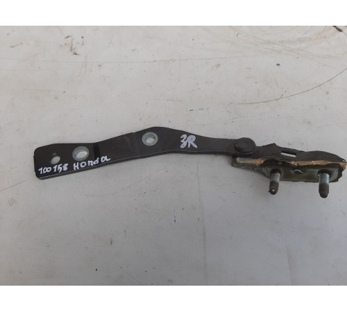 Петля двери багажника (правая)