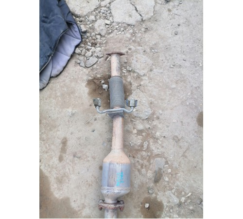 Глушитель с катализатором средняя часть