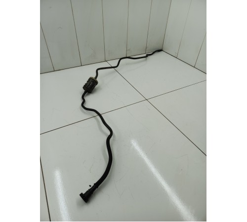 Клапан топливный с вакуумной трубкой