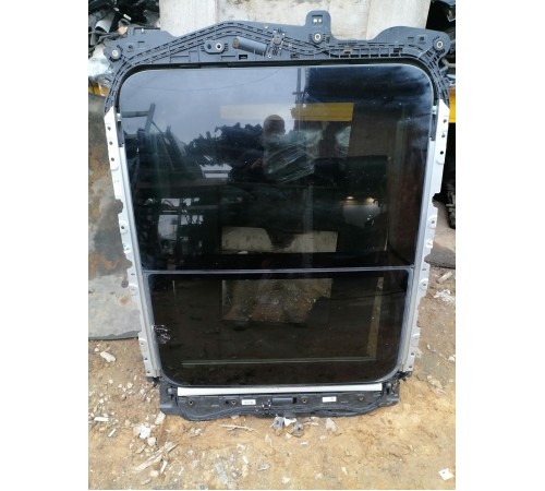 Люк крыши (панорама)