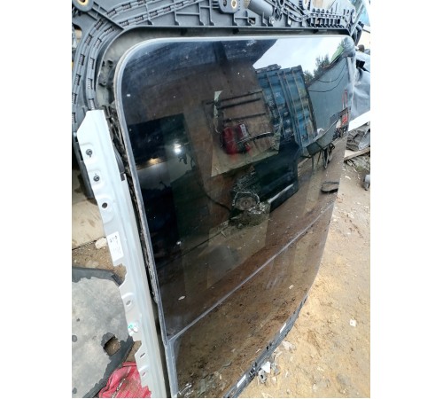 Люк крыши (панорама)