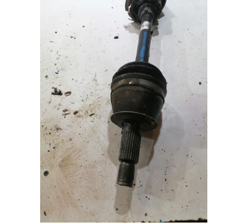 Привод (полуось) передний левый