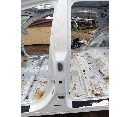 Порог со стойкой левый