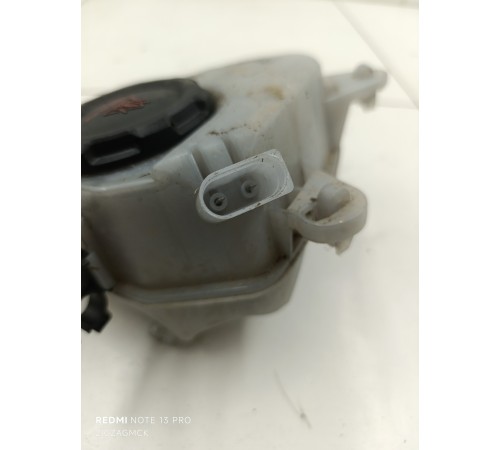 Бачок расширительный