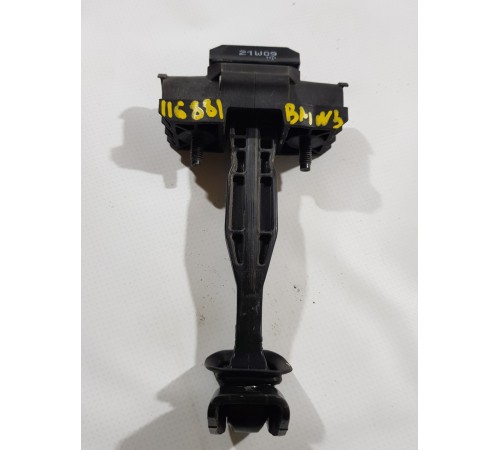 Ограничитель двери задний правый