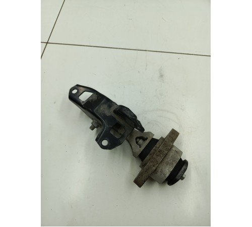 Опора двигателя задняя