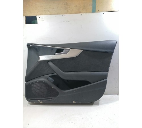 Обшивка двери передняя правая