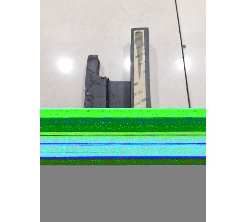 Уплотнитель жабо левый