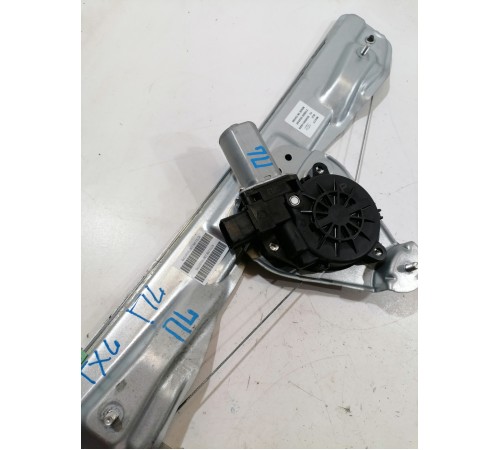 Стеклоподъемник двери передний левый