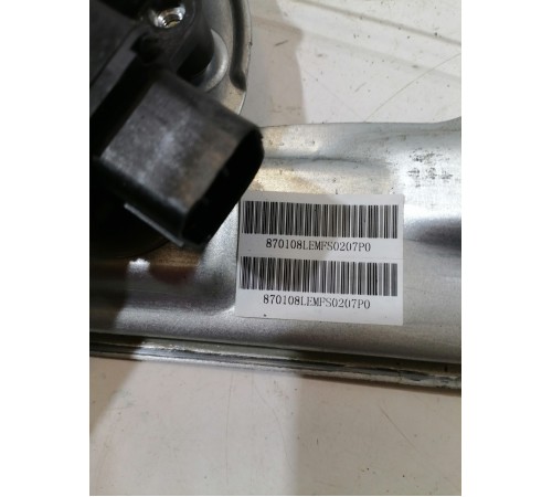 Стеклоподъемник двери передний левый