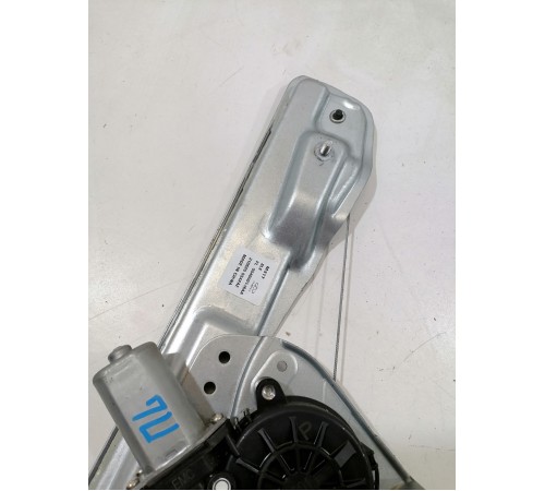 Стеклоподъемник двери передний левый