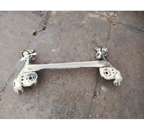 Балка подвески (подрамник) задняя