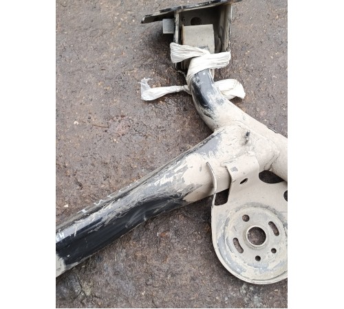 Балка подвески (подрамник) задняя