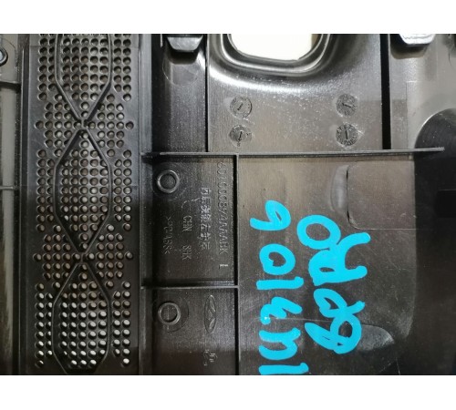 Накладка зеркала заднего вида салонное 