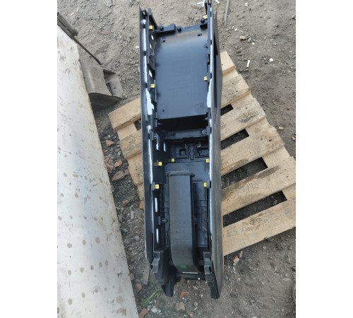 Центральная консоль