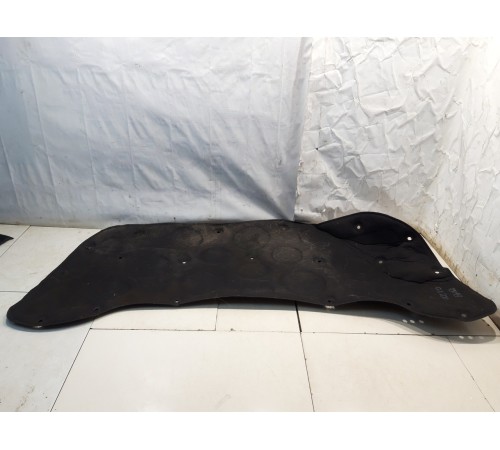 накладка капота (внутренняя)утеплитель