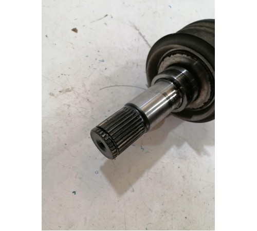 Полуось (привод) задний правый