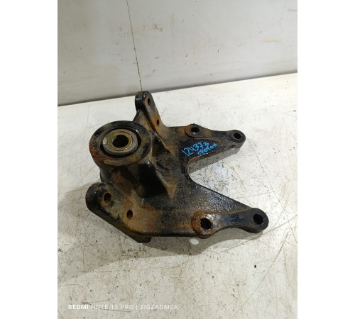 Кронштейн крепление рессоры передний правый