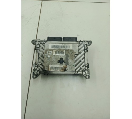 Блок управления двигателем