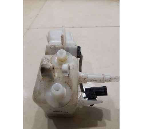 Бачок главного тормозного цилиндра