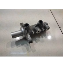 Главный тормозной цилиндр