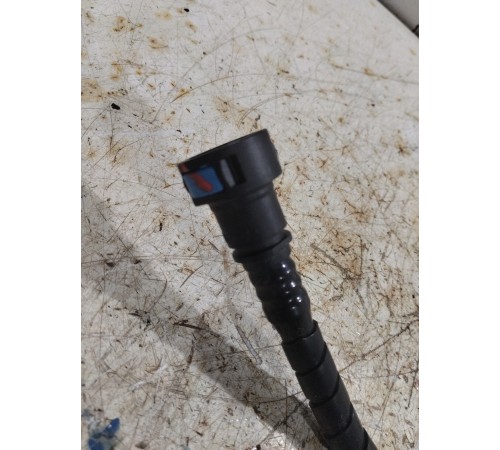 Трубка топливная вакуумная вентиляции