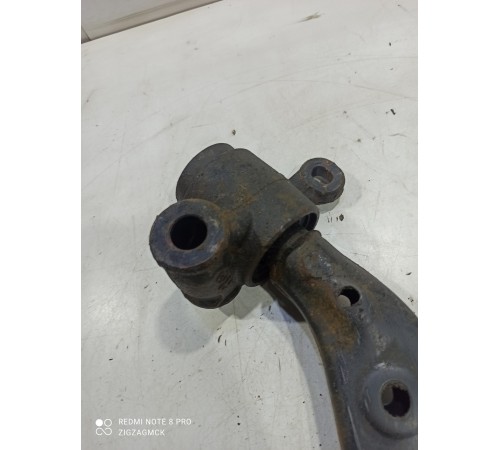 Рычаг подвески(передний правый)