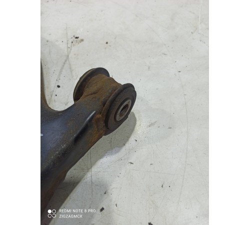Рычаг подвески(передний правый)