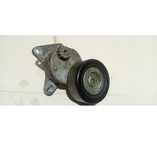 Натяжитель ремня